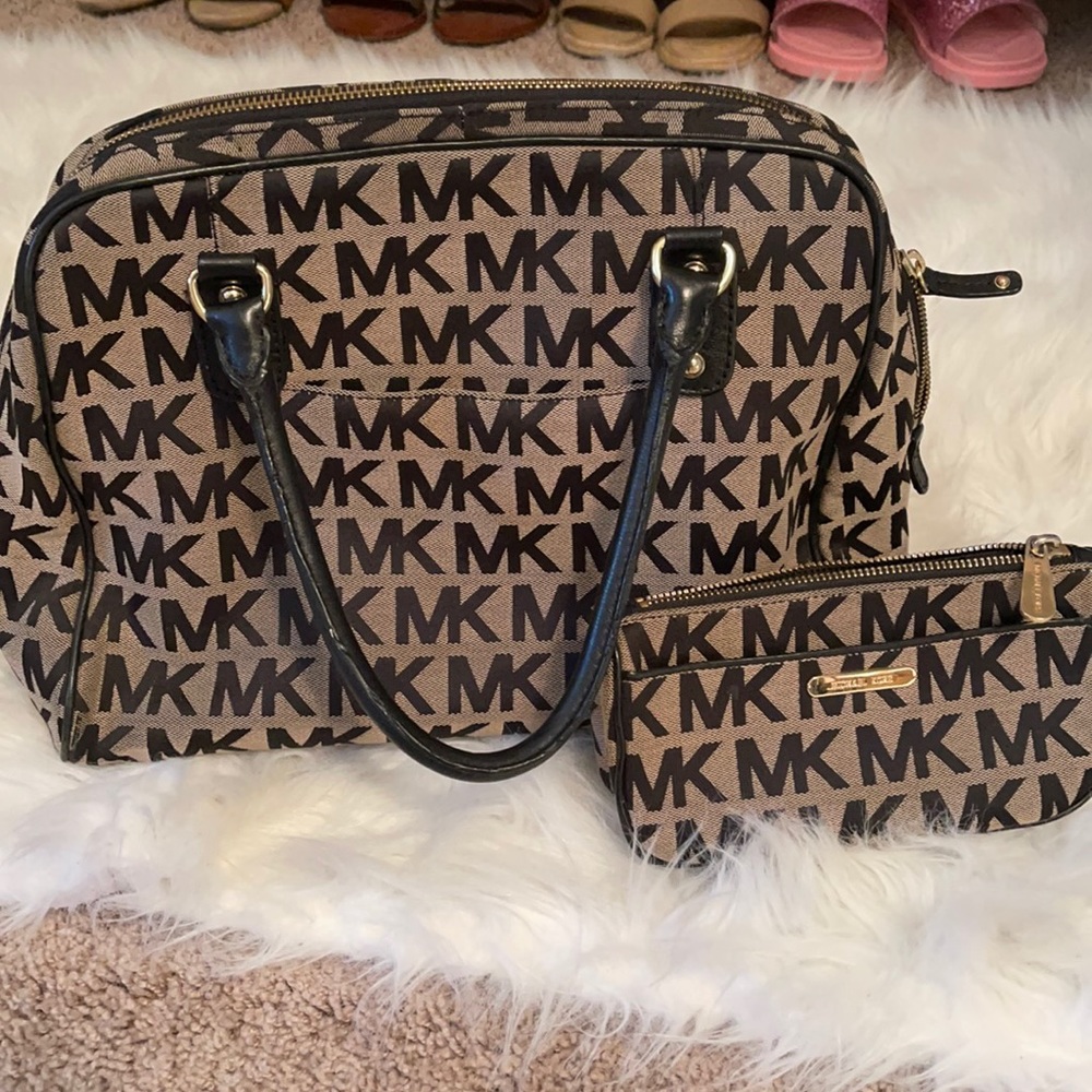 Michael Kors purse